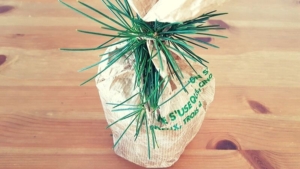 Eco-friendly Christmas wrapping